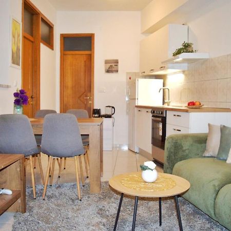 Apartments Zenta Split Exterior photo